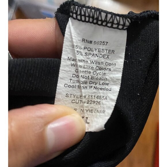 PerSeption Concept Sleeveless Black Top With Button Detail Size XL - Picture 4 of 7